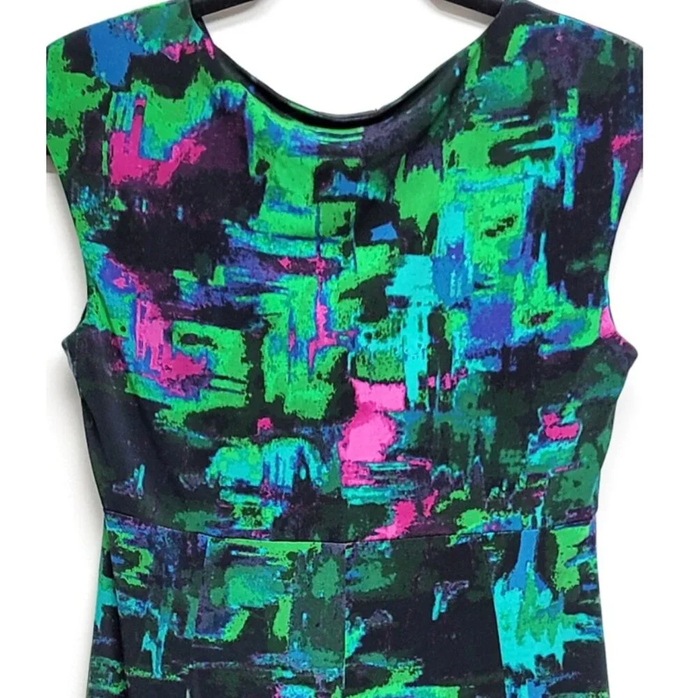 London Times Vibrant Abstract V-Neck Ruched Dress 8